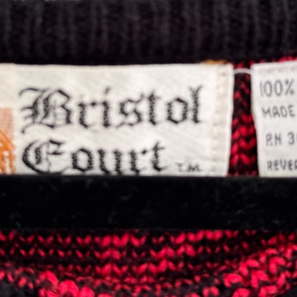 Vintage Bristol Court Red & Black Knit Sweater – Made in Korea – 80s/90s - Picture 4 of 5